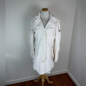 Creenstone Cream Trench Coat Ruched Sleeve Details Size 38 / US 6

1L6